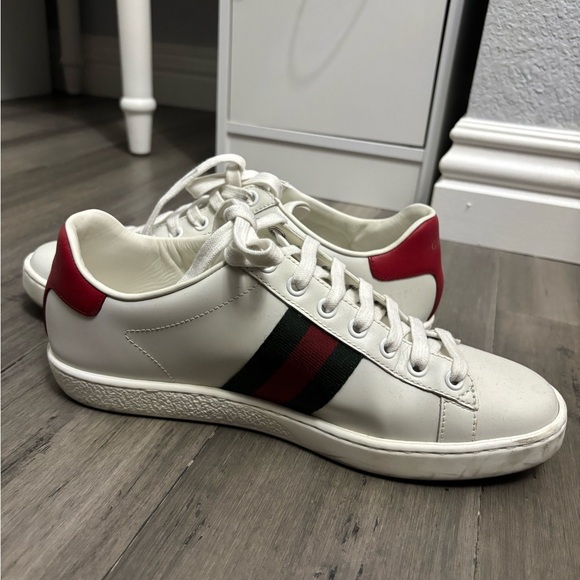 GUCCI YEAR OF THE TIGER WOMENS TENNIS SHOES - Picture 3 of 9